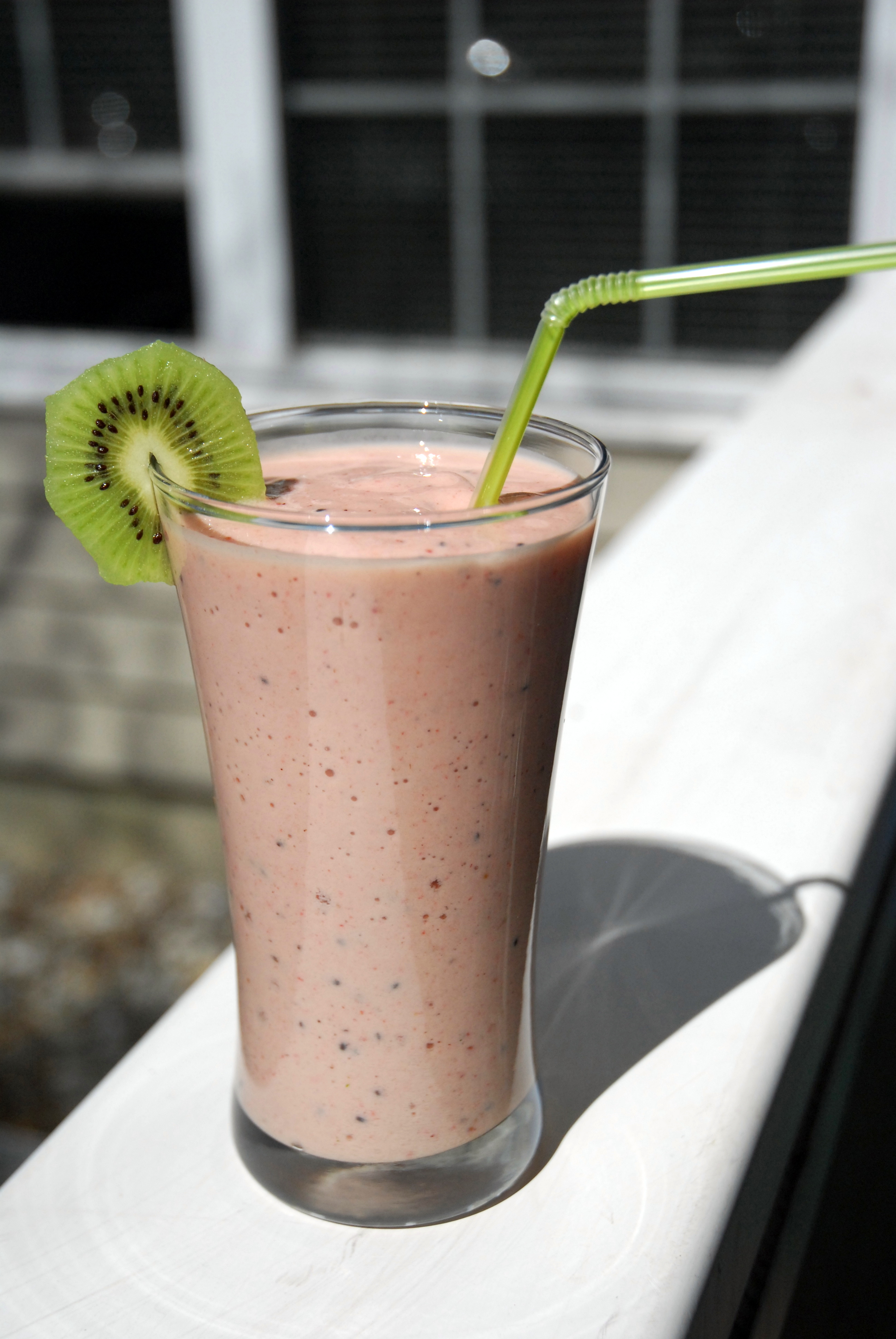 Strawberry Kiwi Smoothie 2